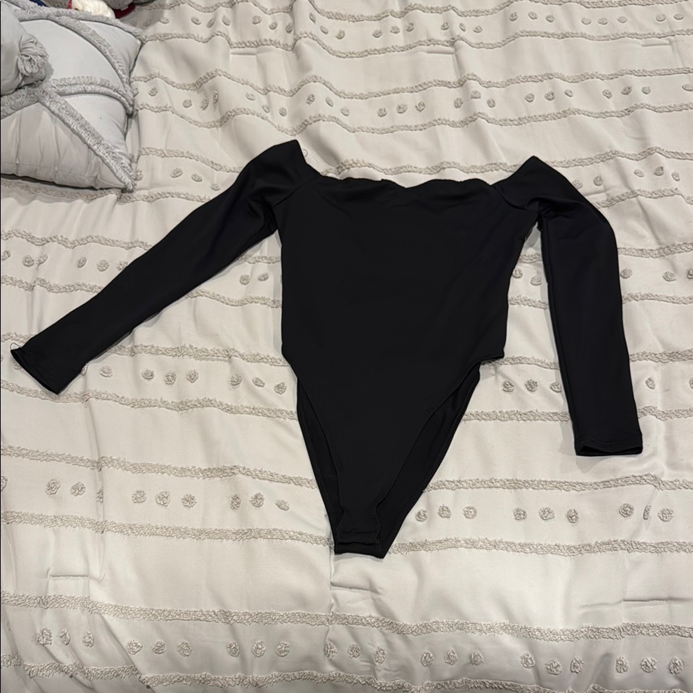 SHEIN Black Off-Shoulder Bodysuit